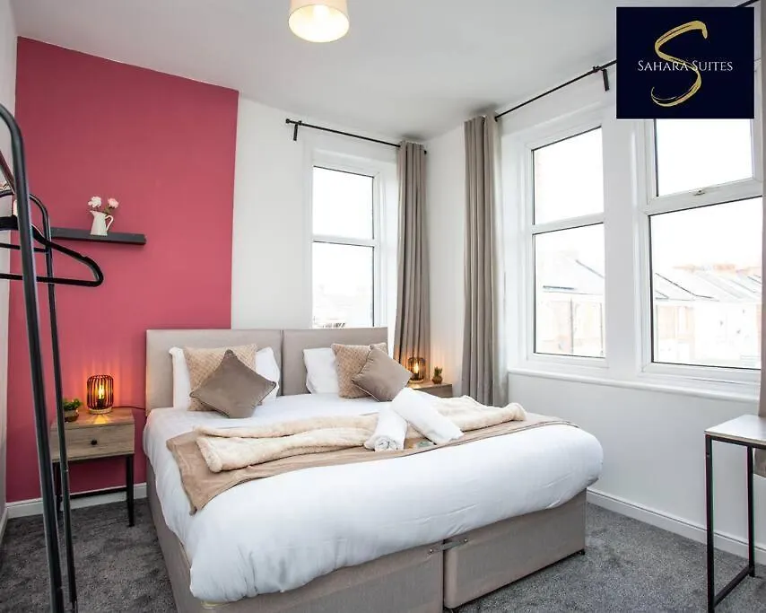 Monthly Stay - Cosy 3Bed Home - Free Parking Newcastle upon Tyne Lejlighed