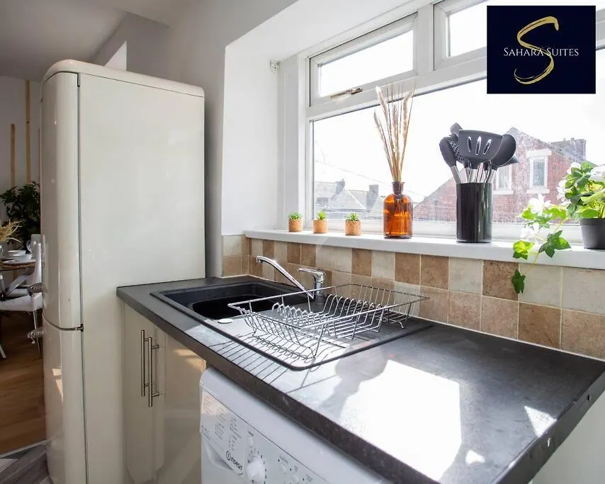 Apartment Monthly Escape - Cosy & Central - 3Bed Home - Leisure & Business - Parking Newcastle upon Tyne