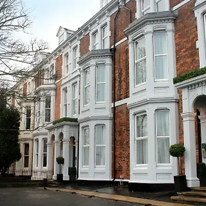 2* Aparthotel 91 Jesmond Road